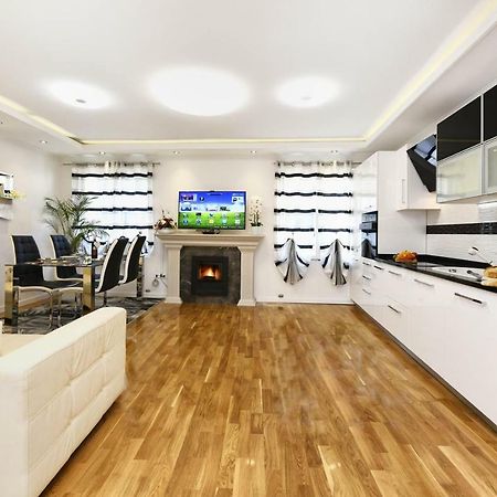 Apartment Markovski 포레치 외부 사진