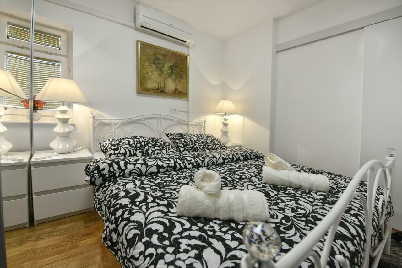 Apartment Markovski 포레치 외부 사진